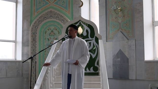 "Великий гость - Рамазан" пятничная проповедь. Юсуф хазрат Давлетшин смотреть онлайн