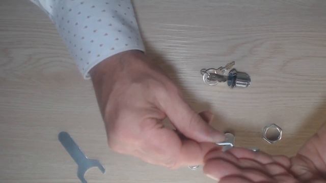 Serrure de sécurité pour boîte aux lettres смотреть онлайн