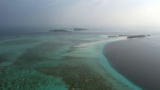 Мальдивы с высоты птичьего полёта смотреть онлайн
