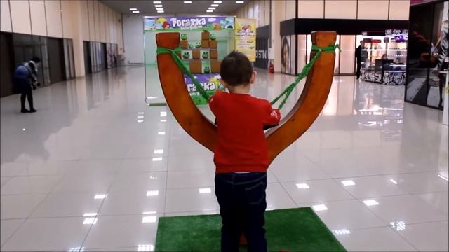 Стреляем из рогатки Angry Birds/We shoot a slingshot Angry Birds смотреть онлайн