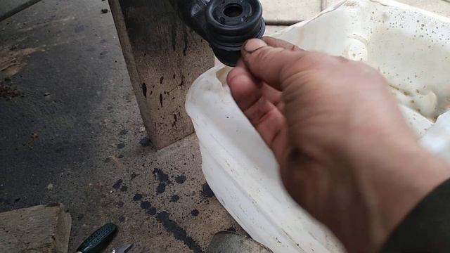 Гранд чероки .... пыльники на передние привода и хаки по мелочи . смотреть онлайн