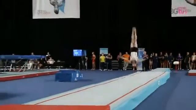Акробат, уровень Бог смотреть онлайн