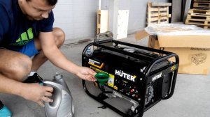 Электрогенератор HUTER 2500L Распаковка нового генератора и Обзор