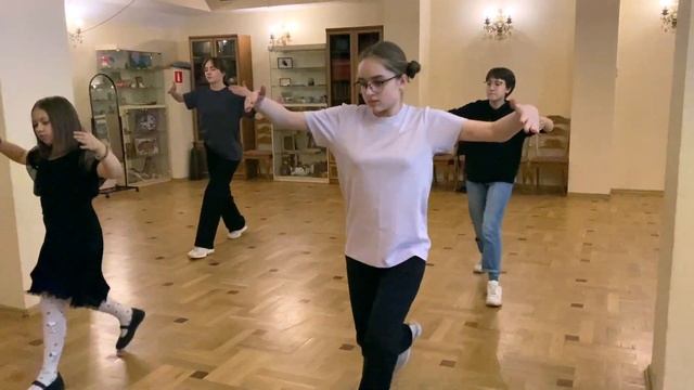 Танцы для взрослых смотреть онлайн