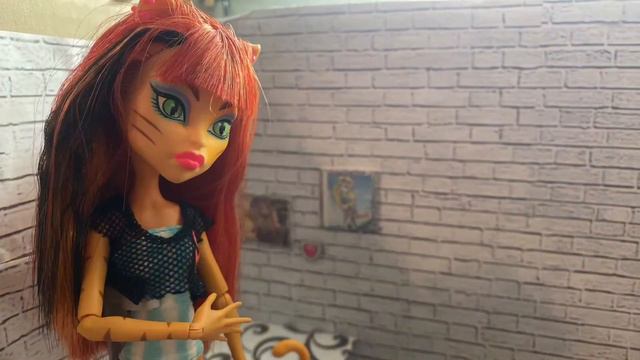 Как Торалей комнату к Новому году украшала | влог | стоп моушен монстер хай смотреть онлайн