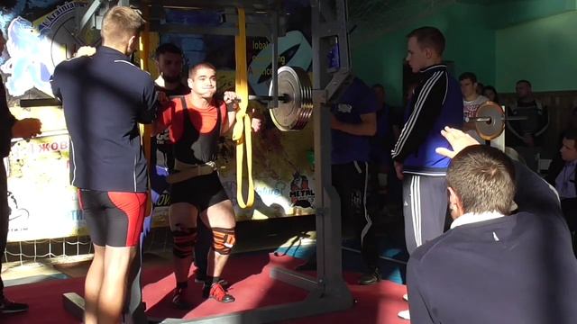 089 Болобан Евгений. Приседания 230 кг. Кубок Украины 2015 (UPC) смотреть онлайн