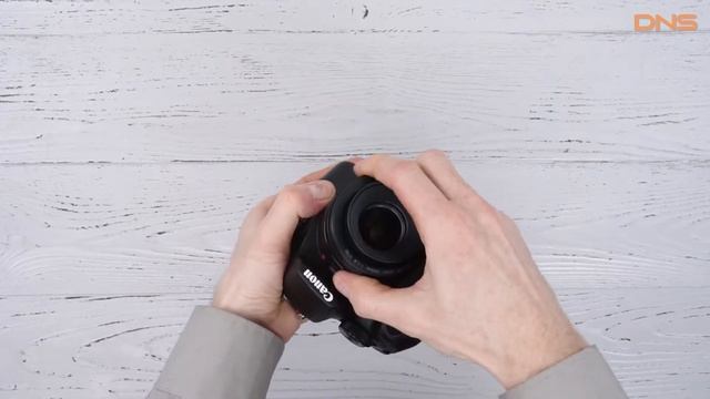 Распаковка фотоаппарата Canon EOS 1300D/ Unboxing Canon EOS 1300D смотреть онлайн