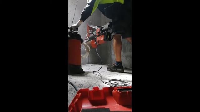 HILTI DD 250 DRILLING