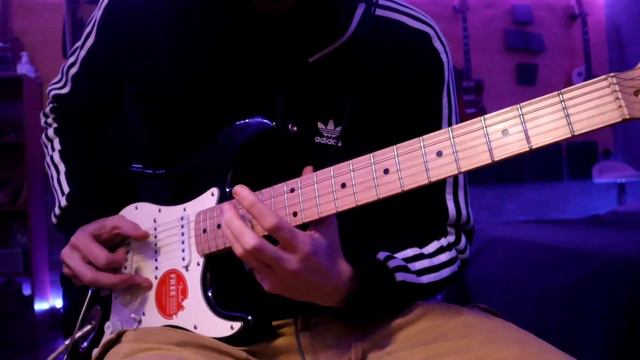 Dark Blues Music in AAA - Fender Squier Affinity Strat MN BK смотреть онлайн