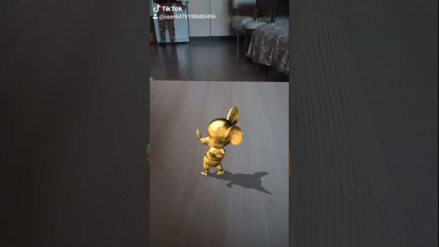 Танцующая золотая мышка! смотреть онлайн