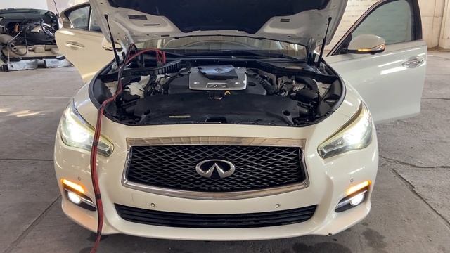 Разобрали на запчасти 2014 Infiniti Q50 53270493 JN1BV7AP2EM671977 129к белый QAA смотреть онлайн