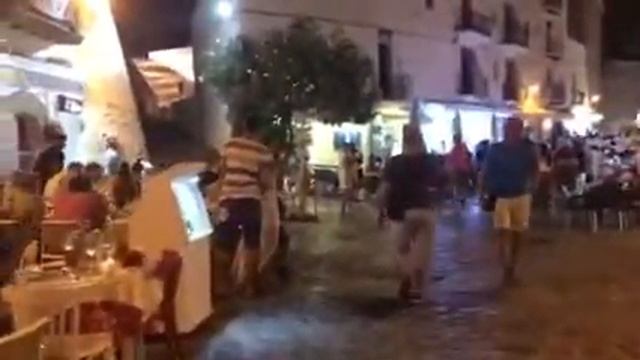 Улочки Старого города, Ибица смотреть онлайн