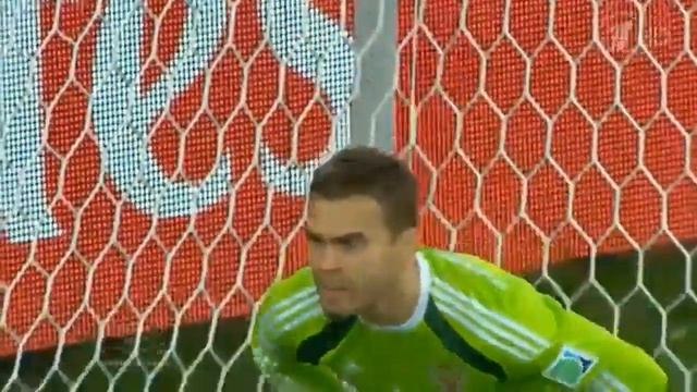 Акинфеева слепят лазером Россия Алжир смотреть онлайн