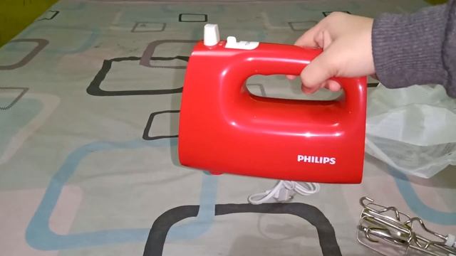 Unboxing Philips Hand Mixer HR 1552 Merah | 5 Setelan Kecepatan Plus Tombol Turbo Extra | Daya 170W смотреть онлайн