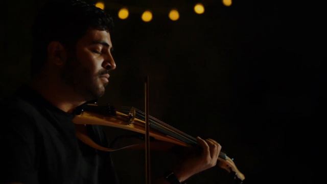 Violin and Handpan performance| Dubai | Improvising with Ableton | Khashayar and Saeed смотреть онлайн