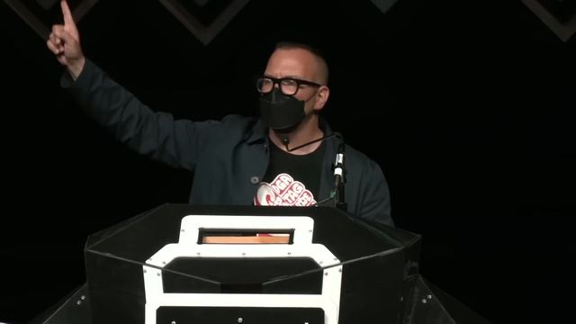 DEF CON 31 - An Audacious Plan to Halt the Internet's Ensh*ttification - Cory Doctorow смотреть онлайн