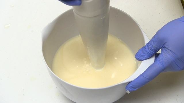 Soap Testing Plumeria Fragrance Oil- Natures Garden смотреть онлайн