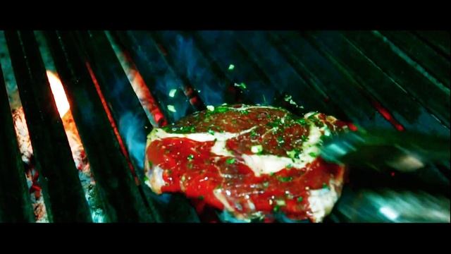 Стейк «Рибай» в ресторане Rock Garret