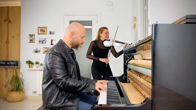 MEMORIES - MAROON 5 - VIOLIN & PIANO COVER смотреть онлайн