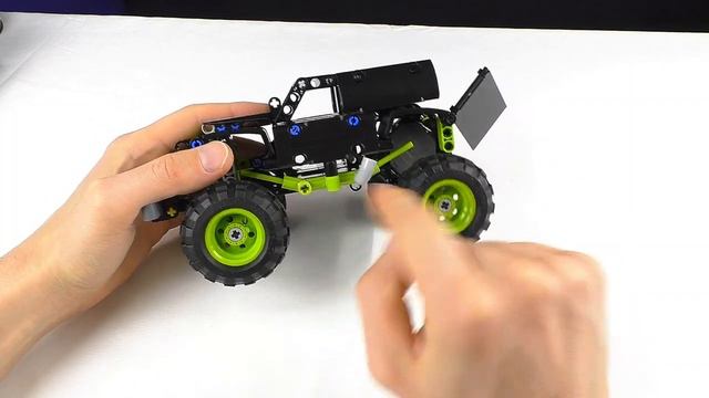 LEGO 42118 Monster Jam Grave Digger Лего Техник смотреть онлайн