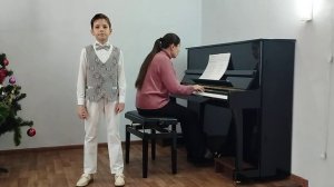 Данилов Максим " Стелется по бережку" сл.О.Богданов, муз.Струве