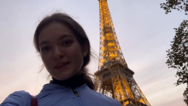 Gulnas Gulnaz в Париже. Франция. Эйфелева Башня. Paris. France. La Tour Eiffel. Eiffel Tower. смотреть онлайн