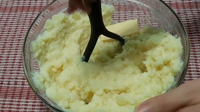 Очень вкусная КАРТОФЕЛЬНАЯ ЗАПЕКАНКА С ФАРШЕМ В ДУХОВКЕ на обед или ужин смотреть онлайн