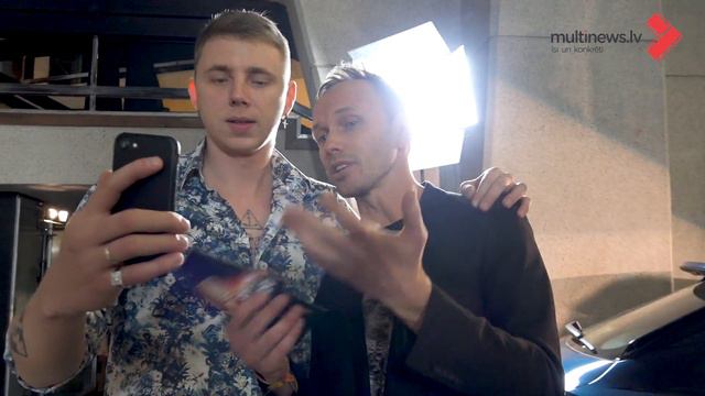 Renārs Kaupers sūta sveicienus SU$HI TAKEØUT mammai смотреть онлайн