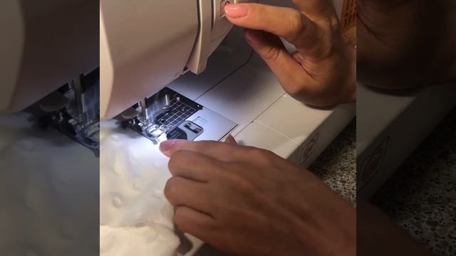 Как шить шапочку с ушками без оверлока на швейной машинке смотреть онлайн