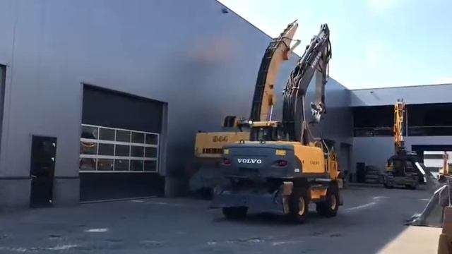 Колесный экскаватор Volvo EW180E смотреть онлайн