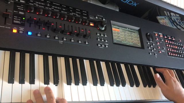 Another One Bites the Dust | Queen | Yamaha Montage MODX MODX+ Favorite Covers Synth Cover Sounds смотреть онлайн