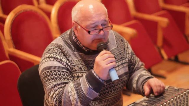 Кадриев Ильдар Галиевич репетирует 20.10.16 РДК с.Пестрецы смотреть онлайн