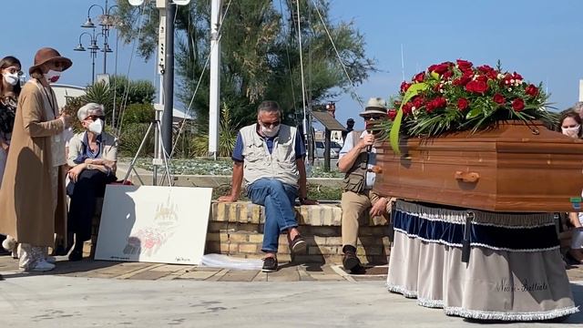 L’ultimo saluto a Tinin Mantegazza смотреть онлайн