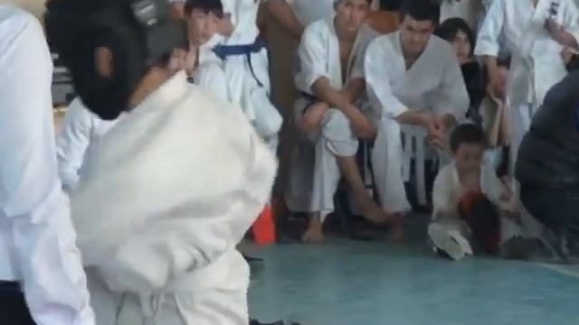 Встреча бойцовских клубов Шымкента смотреть онлайн