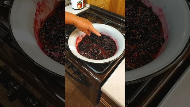 Люблю пятиминутку из черной смородины. смотреть онлайн