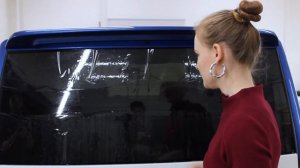 КАК КЛЕИТЬ ТОНИРОВКУ на заднее стекло. Реальные советы | Lady Democars