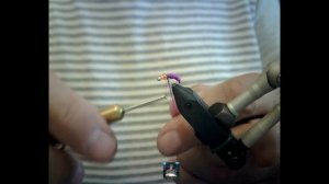 Мушка с бисером (бусинкой). Деликатес для  хариуса.  Снасть для рыбалки.