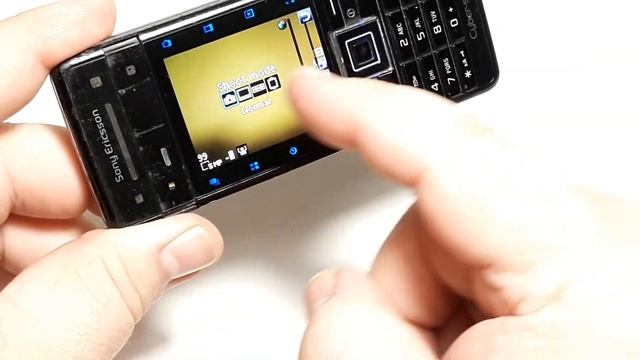 Sony Ericsson C902 - мобильный телефон из линейки CyberShot с функцией стабилизации изображения 200 смотреть онлайн