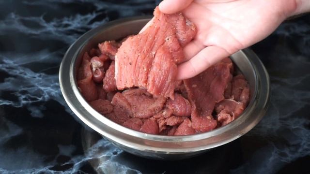BEEF JERKY | ВЯЛЕНАЯ ГОВЯДИНА | ДОМАШНИЙ РЕЦЕПТ смотреть онлайн