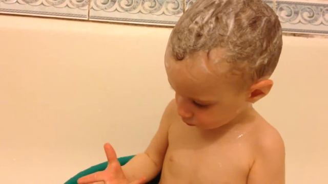 Моет голову смотреть онлайн