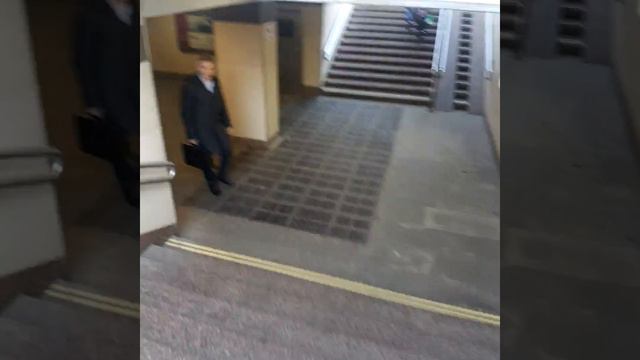 метро Новые Черемушки Москва 9 октября 2018 г. смотреть онлайн