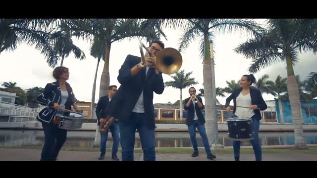 JAIBRASS ensamble de metales - Dance Monkey смотреть онлайн