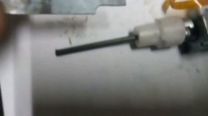 Электрический ручник Рено Лагуна 3. Замена тросов.