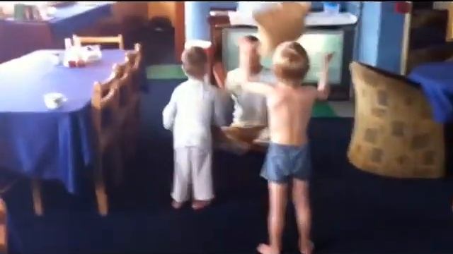 Тёма на Мальдивах смотреть онлайн