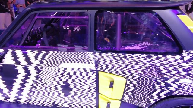 Renault R5 TURBO 3E E-Tech 100% elektrisch смотреть онлайн