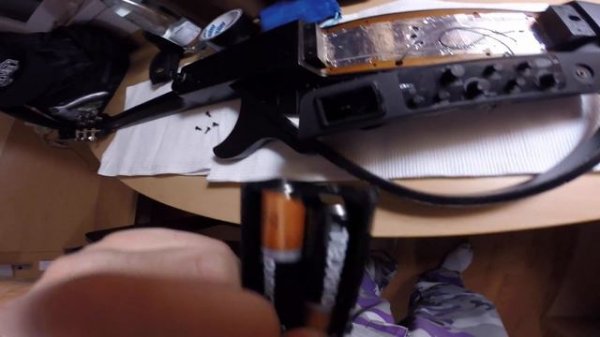 Ремонт YAMAHA SLG200S в туре. Батарейный блок