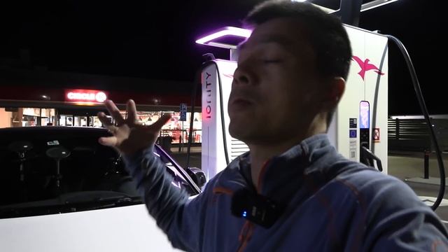 Volvo XC40 69 kWh FWD 1000 km challenge смотреть онлайн