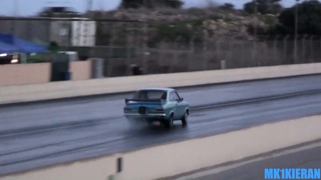 Ford Escort Mk1 runs 9.29 at 130 mph смотреть онлайн