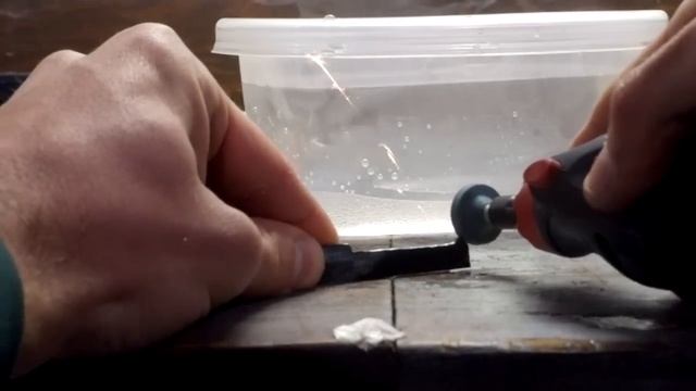 Fast Hacks #21 - Make Lock Picks from Hack Saw Blades смотреть онлайн
