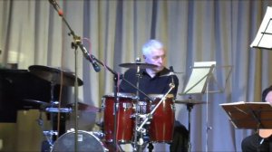 ШУЛЯТЬЕВ Александр (гитара) - музыка из к/ф «Свой среди чужих, чужой среди своих»